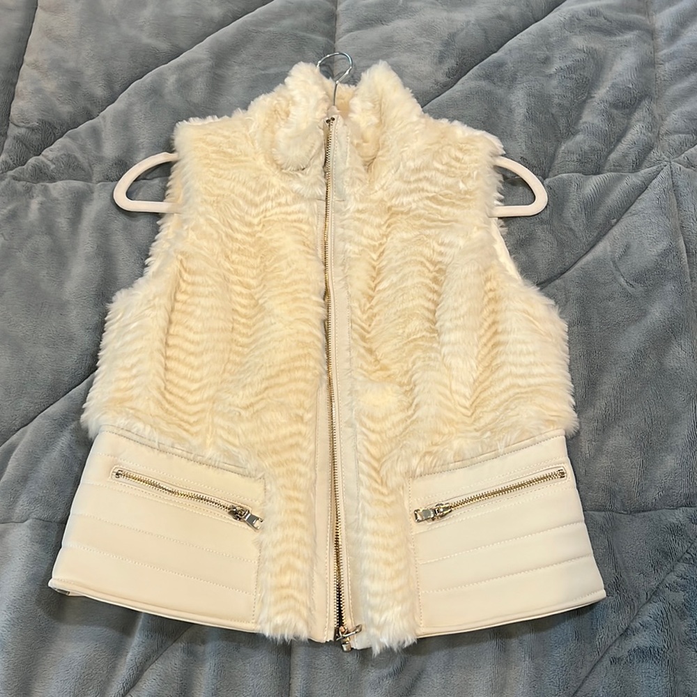 White faux fur vest in size small